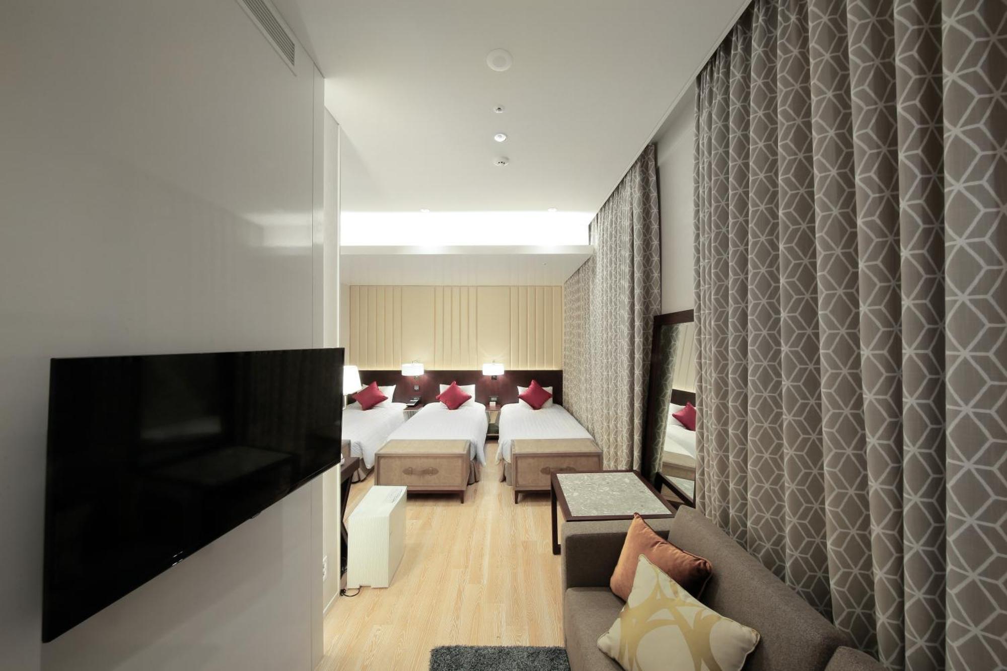 Solaria Nishitetsu Hotel Seoul Myeongdong Exterior photo